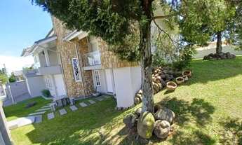 Imagem 7: Excelente casa de 2 pisos com 05 quartos sendo 02 suites no Rio Maina