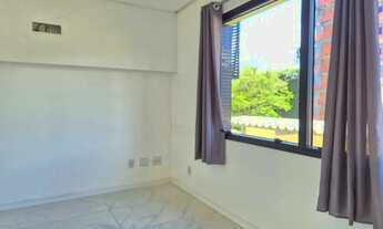 Imagem 3: Sala reformada com box