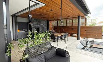 Imagem 4: Casa de alto padrão com vista definitiva em condomínio fechado. - Cacupé