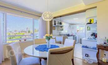 Imagem 2: Apartamento à venda em Petrópolis com 64 m², 2 quartos, 1 vaga