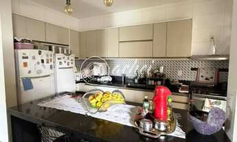 Imagem 8: Casa ampla e nascente em Vilas do Atlântico