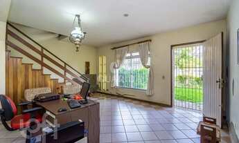 Imagem 3: Casa à venda em Chácara das Pedras com 212 m², 3 quartos, 1 suíte, 3 vagas