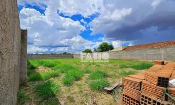 Imagem 2: Terreno à venda, 770 m² por R$ 395.000 - Vila Melhado - Araraquara/SP