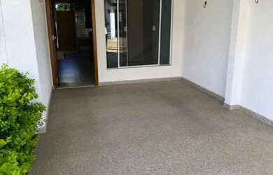 Imagem 2: Casa Reformada em Atibaia - Condominio - Pronta para Morar