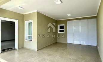 Imagem 3: Sobrado com 3 dormitórios, 2 suítes e Varanda no Residencial Fogaça em Jacareí/SP