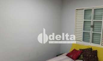 Imagem 5: Casa com 3 dormitórios à venda, 150 m² por R$ 300.000,00 - Jardim Holanda - Uberlândia/MG