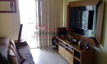 Imagem 3: Excelente Apartamento em Vista Alegre, varandão, 2quartos e vaga, junto ao Polo Gastronômi