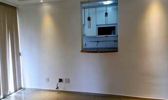 Imagem 4: Junto à farto comércio condução colégios excelente 2 quartos c suite, varandão armários de