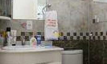 Imagem 5: Lindo APTO com três dormitórios uma Suíte, duas vagas, 200 Metros do parque Aclimação