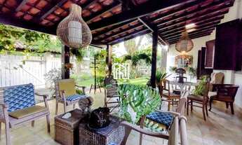 Imagem 4: Charmosa casa duplex construída em estilo rústico à venda em condomínio fechado no melhor