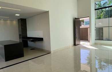 Imagem 7: Casa para venda com 172 metros quadrados com 3 quartos em Itaperi - Fortaleza - Ceará