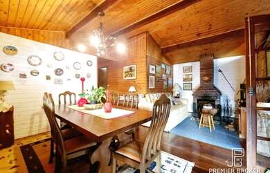 Imagem 7: Casa com 4 dormitórios à venda, 300 m² por R$ 1.100.000,00 - Albuquerque - Teresópolis/RJ