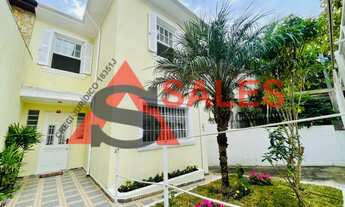 Imagem 3: Sobrado à venda e para locação, 240 metros de terreno, 150 metros de área construída, 3 qu