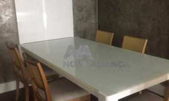 Imagem 2: Rio de Janeiro - Apartamento Padrão - Humaitá