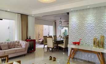 Imagem 5: Casa para venda possui 240 metros quadrados com 4 quartos em Vila Norma - Valinhos - SP