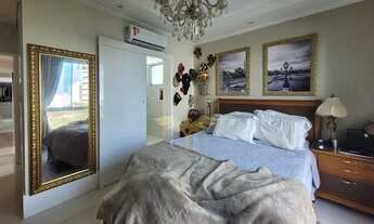 Imagem 2: Apartamento com 3 quartos em 135m² com 2 vagas de garagem