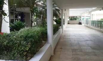 Imagem 7: Apartamento para venda possui 247 metros quadrados com 4 quartos