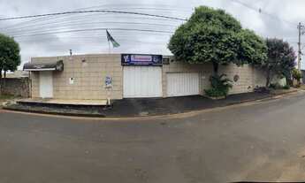 Imagem: Casa com ponto Comercial