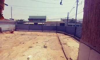 Imagem 2: CASA EM LOTÃO DE ESQUINA<br>401 RECANTO