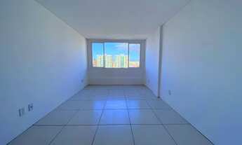 Imagem 4: Vista incrivel para o Mar e Serra! De frente para praça e em