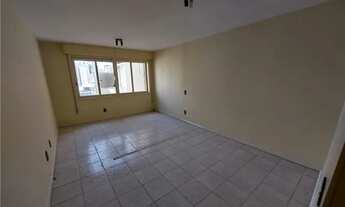 Imagem: Apartamento com 1 Dormitorio(s) localizado(a)