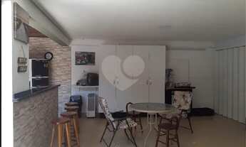 Imagem 4: Casa de condomínio sobrado para venda possui 236 metros quadrados com 3 quartos