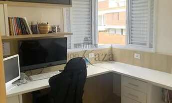 Imagem 4: Casa Condomínio - Condomínio Residencial Jaguary - 360m² - 04 Dormitórios - 04 Suites