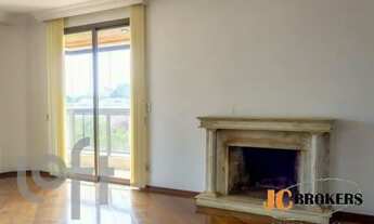 Imagem 2: Apartamento com 239 m², 2 Suítes com banheira e varanda, Ampla sala com três ambientes, 3