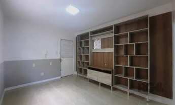 Imagem 5: Apartamento térreo 58m² - 2 dormitórios e 1 vaga no bairro Partenon