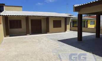 Imagem 4: Casa 4 dormitórios ou + para Venda em Cidreira, CENTRO, 4 dormitórios, 2 suítes, 3 banheir