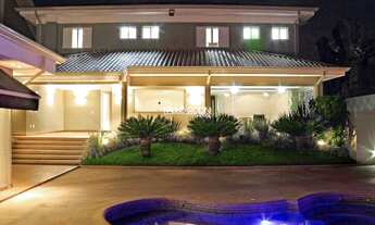 Imagem: Casa de Condomínio com 5 Quartos e 5 banheiros