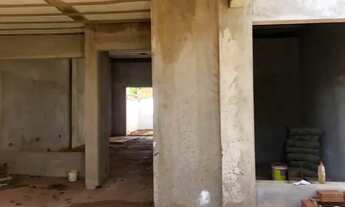 Imagem 2: Casa inacabada Casa com 3 dormitórios