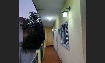 Imagem: Alugo imovel de três quartos no centro