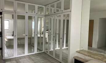 Imagem 4: Apartamento para aluguel possui 200 metros quadrados com 4 quartos em Boa Viagem - Recife