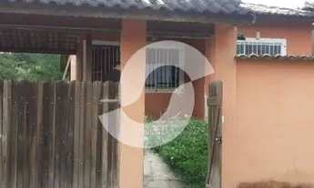 Imagem 2: Casa com 2 quartos, suíte e vaga para venda em Bambuí - Maricá - RJ