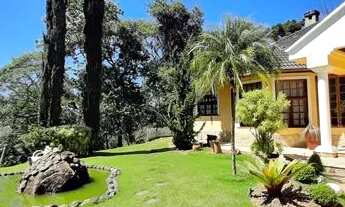 Imagem 2: Lindissima casa com 380m2 área util e 9500 de área total em condomínio fechado