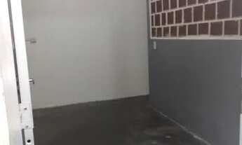 Imagem 2: Alugo kitnet em Massangana