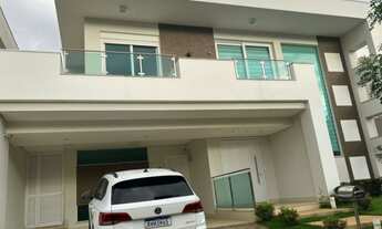 Imagem: Sobrado a venda no Condomínio Vinhedo