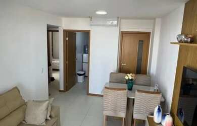 Imagem 2: Apartamento para Venda em Salvador, Costa Azul, 2 dormitórios, 1 suíte, 2 banheiros, 1 vag