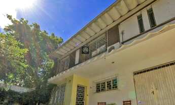 Imagem 3: Casa à venda em Porto Alegre, Três Figueiras, com 5 quartos, 254m²