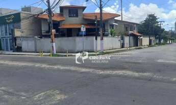 Imagem: Comercial Casa Duplex na Av Edilson Brasil