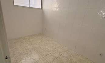 Imagem 5: Apartamento com ótima localização no Costa Azul