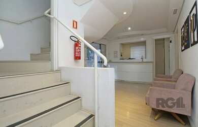 Imagem 5: Casa residencial para locação no bairro Petrópolis com 250 m² e 3 dormitórios/quartos