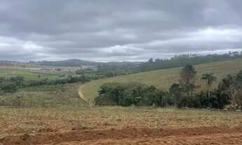 Imagem 6: Terreno Preparado para Construção