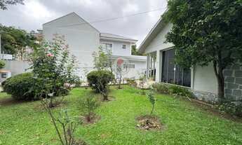 Imagem 6: Excelente casa, ampla, jardim de inverno, churrasqueira em localização privilegiada do Por