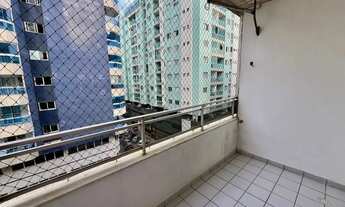 Imagem 5: Apartamento à venda 02 quartos, vista lateral para o mar da Praia do Morro, Elevador