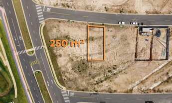 Imagem: Terreno com aproximadamente 250m² no Brisas