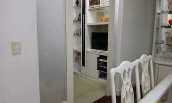 Imagem 5: Apartamento 4 dormitórios sendo 2 suítes, com vaga de garagem no centro de Florianópolis