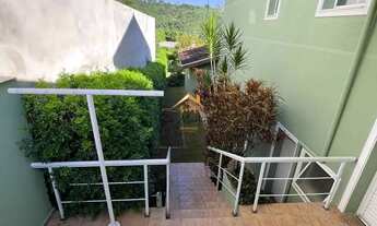 Imagem 4: Casa de luxo em condomínio: 4 quartos, 4 suítes, 3 salas, 6 banheiros, 4 vagas, 360m² em I