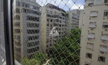 Imagem 6: Apartamento amplo com vaga, vista livre e sol da manhã a venda em Copacabana!